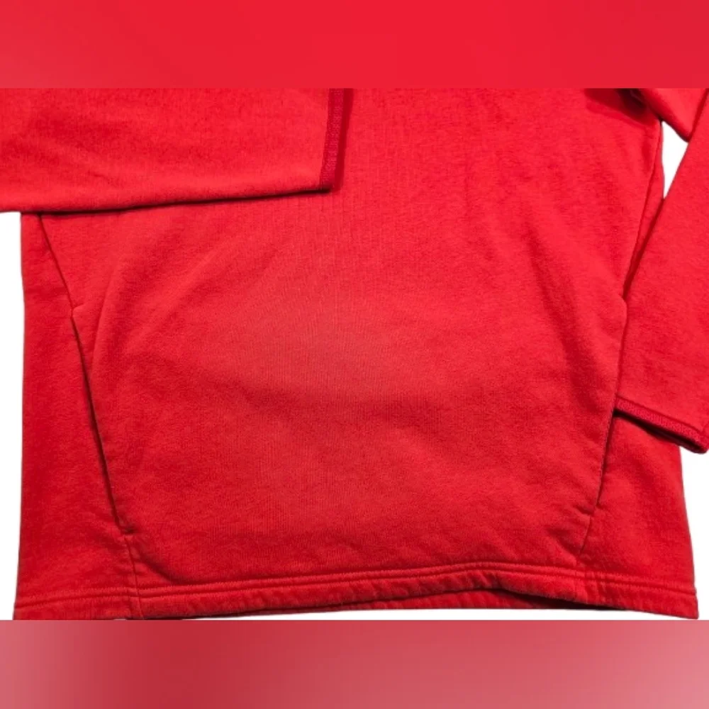 Under Armour Loose Coldgear Wisconsin Badgers Golf 1/4 Zip Kangaroo Pocket Small